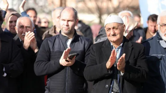 Yoğurthane sakinleri park ve spor sahalarına kavuştu