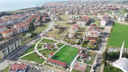 Yoğurthane sakinleri park ve spor sahalarına kavuştu