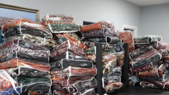 Silivri'den deprem bölgesine 15 tır yardım malzemesi