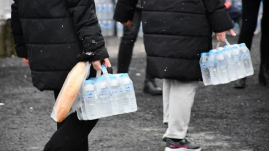 Silivri'den deprem bölgesine 15 tır yardım malzemesi