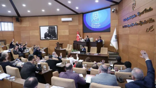 Başkan Yılmaz: 'Vatandaşın hayatıyla oynanarak siyaset yapılmaz'