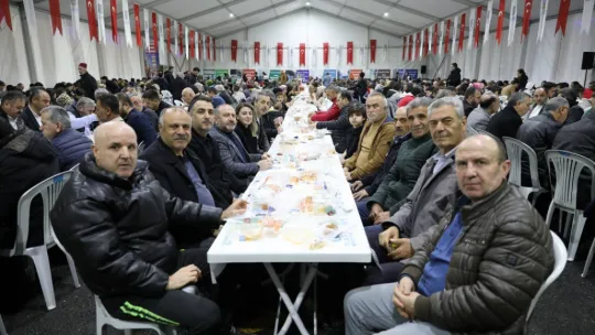 Başkan Yılmaz: 'Tek bilek tek yüreğiz biz Türkiye'yiz'