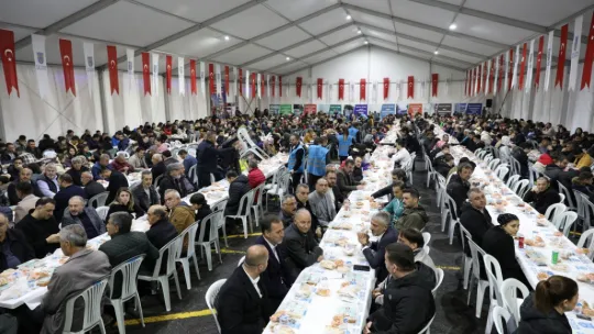 Başkan Yılmaz: 'Tek bilek tek yüreğiz biz Türkiye'yiz'