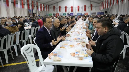 Başkan Yılmaz: 'Tek bilek tek yüreğiz biz Türkiye'yiz'