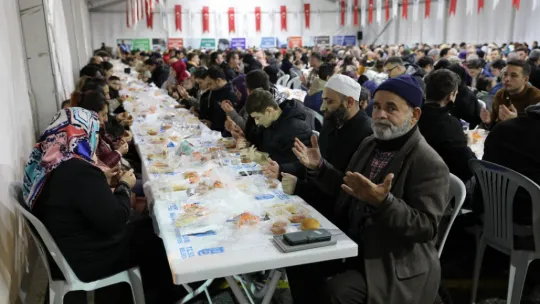 Başkan Yılmaz: 'Tek bilek tek yüreğiz biz Türkiye'yiz'