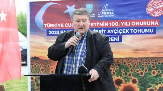 Silivri belediyesinden üreticilere 7 milyon TL'lik Ayçiçek tohumu desteği