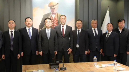 Çin'li heyetten Başkan Yılmaz'a 'Tarım' ziyareti