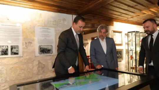 Başkan Yılmaz, Kültür Bakan yardımcısı Ahmet Misbah Demircan'ı ağırladı