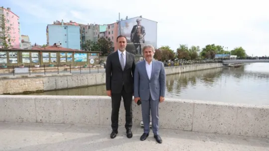 Başkan Yılmaz, Kültür Bakan yardımcısı Ahmet Misbah Demircan'ı ağırladı