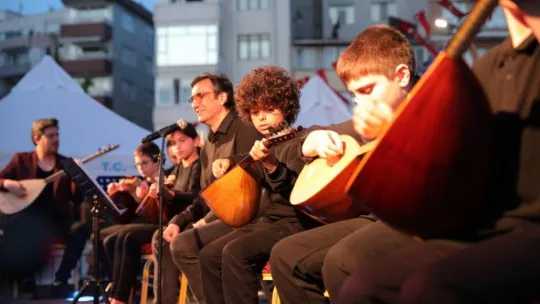 Yılmaz: 'Silivri'mizi her yönüyle geleceğe taşıyoruz'