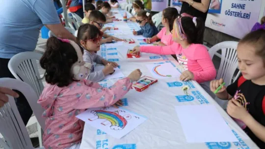 Yılmaz: 'Silivri'mizi her yönüyle geleceğe taşıyoruz'