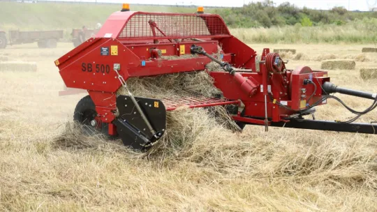 Silivri belediyesinden Kavaklı çiftçisine 100.000 TL'lik destek