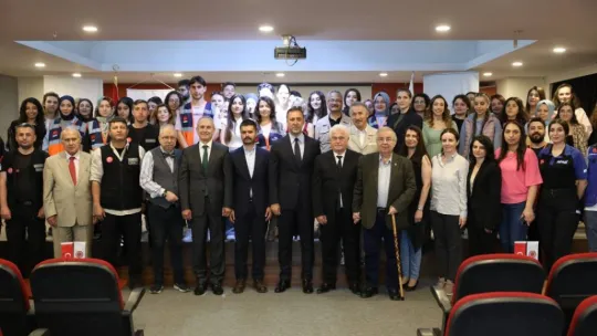 Silivri SAK ekipleri AFAD gönüllüsü yetiştirmeye devam ediyor