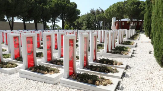 Silivrili Kıbrıs gazileri şehitler diyarı Çanakkale'yi gezdi