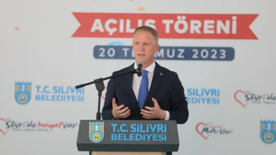 Barış Manço kütüphanesi ve etkinlik alanına görkemli açılış