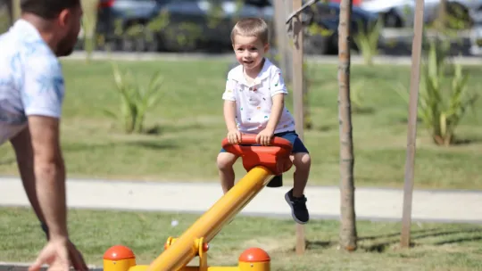 Kavaklı yeni sağlık merkezi ile park ve spor sahalarına kavuştu
