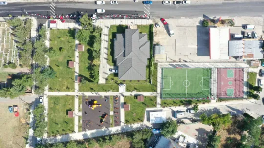 Kavaklı yeni sağlık merkezi ile park ve spor sahalarına kavuştu