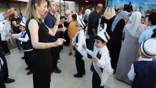 Silivri belediyesinden 200 çocuğa coşkulu sünnet şöleni