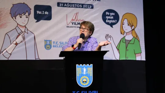 Ücretsiz İngilizce kursunda sertifika heyecanı yaşandı