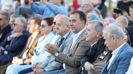 Çanta Atatürk parkına coşkulu açılış