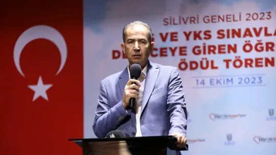 Silivri Belediyesinden YKS ve LGS'de dereceye giren öğrencilere ödül