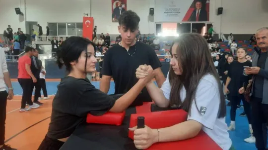 Silivri'de dolu dolu Cumhuriyet coşkusu yaşanıyor