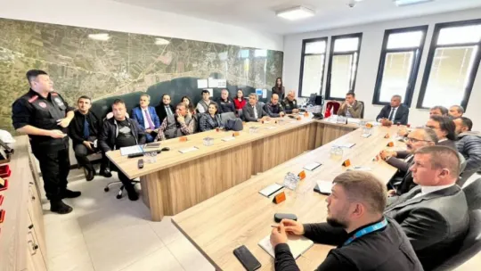 Silivri'de karla mücadele toplantısı yapıldı