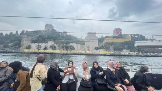 Silivrili kadınlar boğazın tadını çıkarıyor