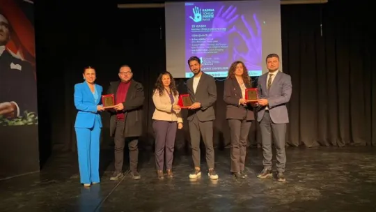 Silivri 'de kadına yönelik şiddete hayır konulu panel düzenlendi