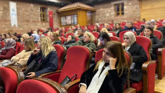 Silivri 'de kadına yönelik şiddete hayır konulu panel düzenlendi