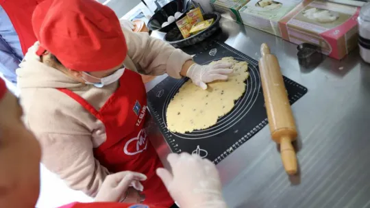 Başkan Yılmaz Silivri'deki özel bireylerle bir araya geldi