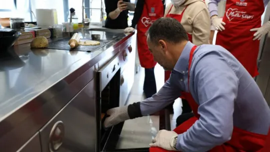 Başkan Yılmaz Silivri'deki özel bireylerle bir araya geldi