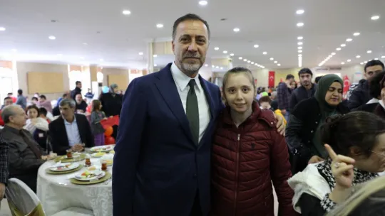 Başkan Yılmaz: 'Gönül gönüle verildiğinde aşılamayacak hiçbir engel yoktur'