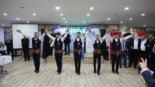 Erzurumlular gecesinde başkan Yılmaz'a yoğun ilgi