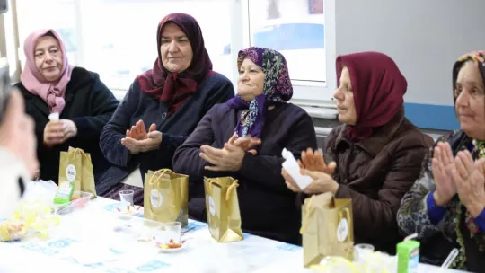 Başkan Yılmaz Bekirli ve Kurfallı'da Kadınlarla Buluştu