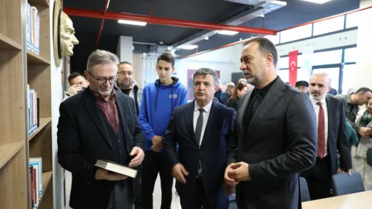 Yılmaz'dan bir eser daha: Ömer Seyfettin kütüphanesi hizmete açıldı
