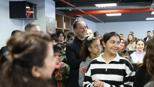 Yılmaz'dan bir eser daha: Ömer Seyfettin kütüphanesi hizmete açıldı