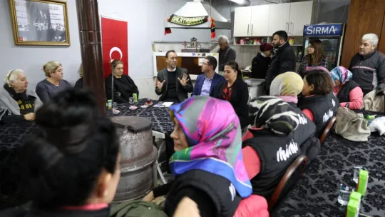 Kadın buluşmalarında hizmet vurgusu