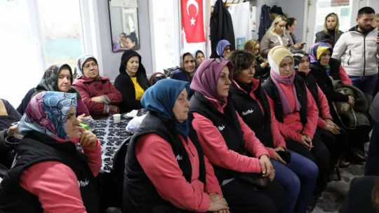 Kadın buluşmalarında hizmet vurgusu