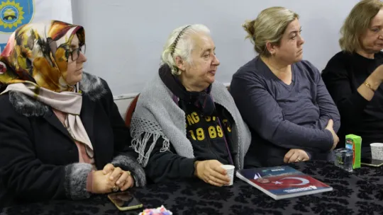 Kadın buluşmalarında hizmet vurgusu