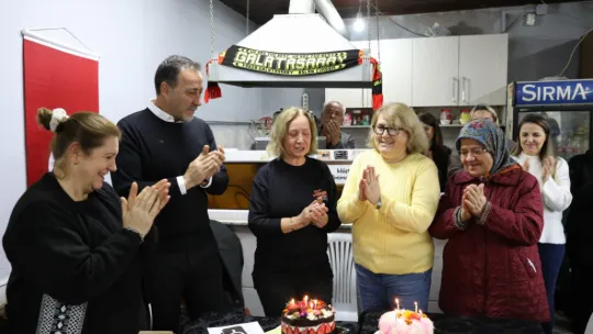 Kadın buluşmalarında hizmet vurgusu