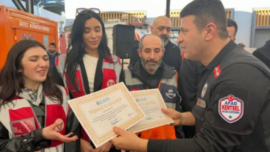 Silivri Belediyesinden afetlere hazırlık için 10 adet konteyner daha!