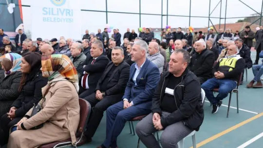 Çanta Mahallesi 4 Parka Aynı Anda Kavuştu