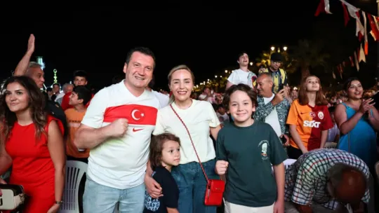 Silivri Sahilinde Milli Takım Maç coşkusu
