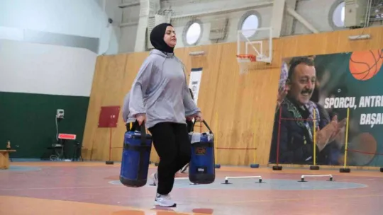 Polis adayı gençler bu kurslarda hazırlanıyor