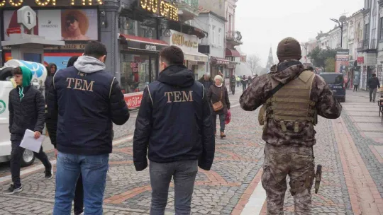 Polis ekiplerinden yılbaşı öncesi büyük uygulama