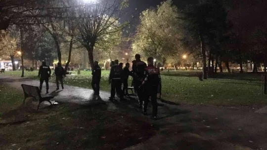 Polis şehirde suça geçit vermiyor
