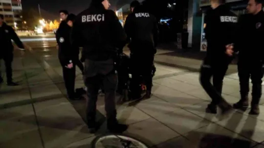 Polise mukavemet gösteren şahıs 'Sizi dava edeceğim' tehdidi