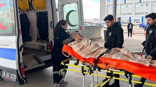 Polisten kaçarken balkondan atlayan zehir taciri, tedavisinin ardından cezaevine gönderildi