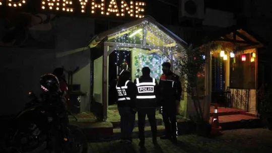 Polisten yılbaşı öncesi eğlence mekanlarına denetim: 100 bin lira ceza kesildi